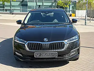 Used 2022 Skoda Octavia Black - Interior and Exterior details 8