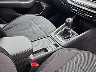 Used 2022 Skoda Octavia Se Blue - Interior and Exterior details 17
