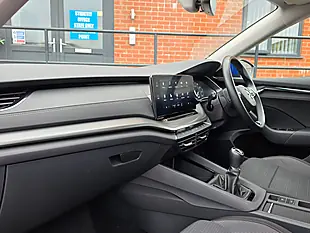 Used 2022 Skoda Octavia Se Blue - Interior and Exterior details 3