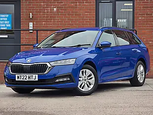 Used 2022 Skoda Octavia Se Blue - Interior and Exterior details 5