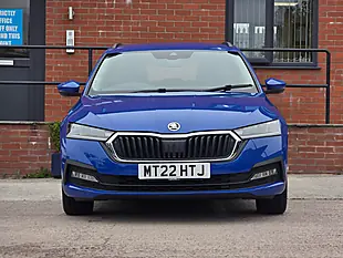 Used 2022 Skoda Octavia Se Blue - Interior and Exterior details 8