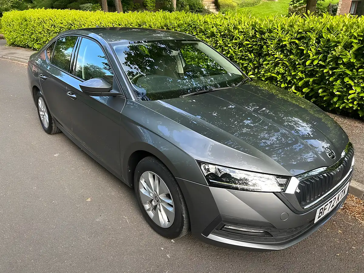 Used 2022 Skoda Octavia Se Grey - Interior and Exterior details 4