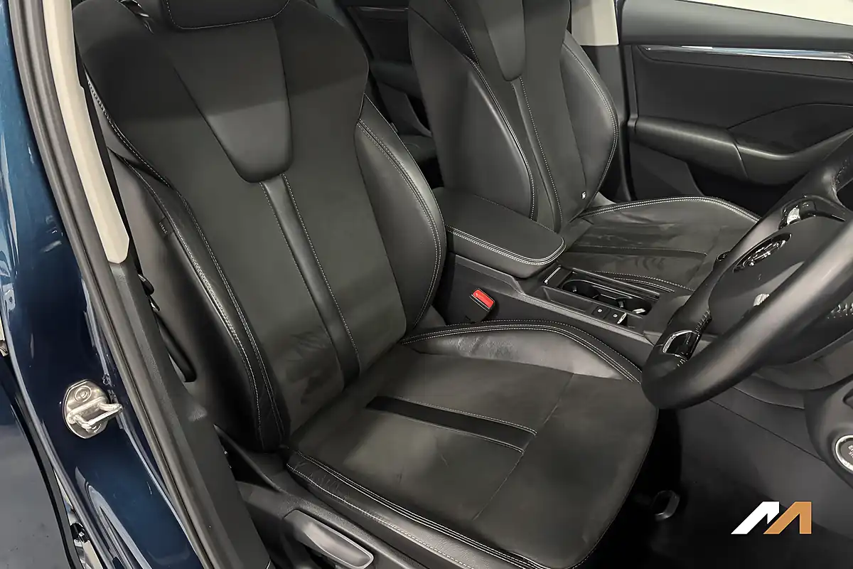 Used 2022 Skoda Octavia Se L Blue - Interior and Exterior details 18