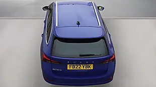 Used 2022 Skoda Octavia Se L Blue - Interior and Exterior details 11