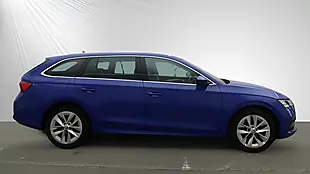 Used 2022 Skoda Octavia Se L Blue - Interior and Exterior details 8