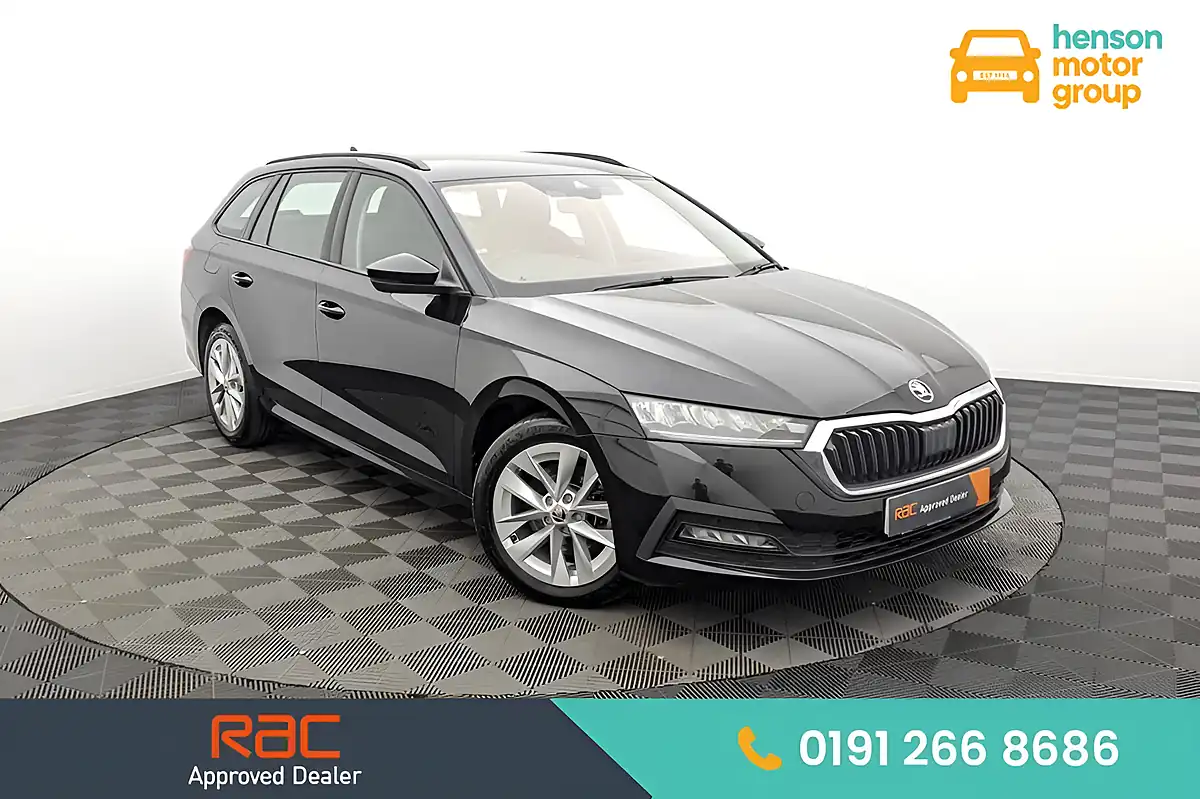 Used 2022 Skoda Octavia Se Technology Black - Front View