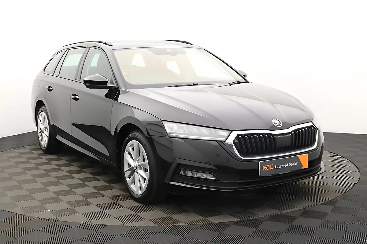 Used 2022 Skoda Octavia Se Technology Black - Interior and Exterior details 8