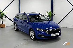 Used 2022 Skoda Octavia Se Technology Blue - Interior and Exterior details 9