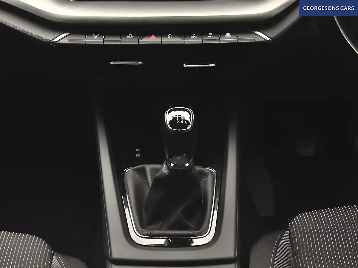 Used 2022 Skoda Octavia Se Technology Blue - Interior and Exterior details 13
