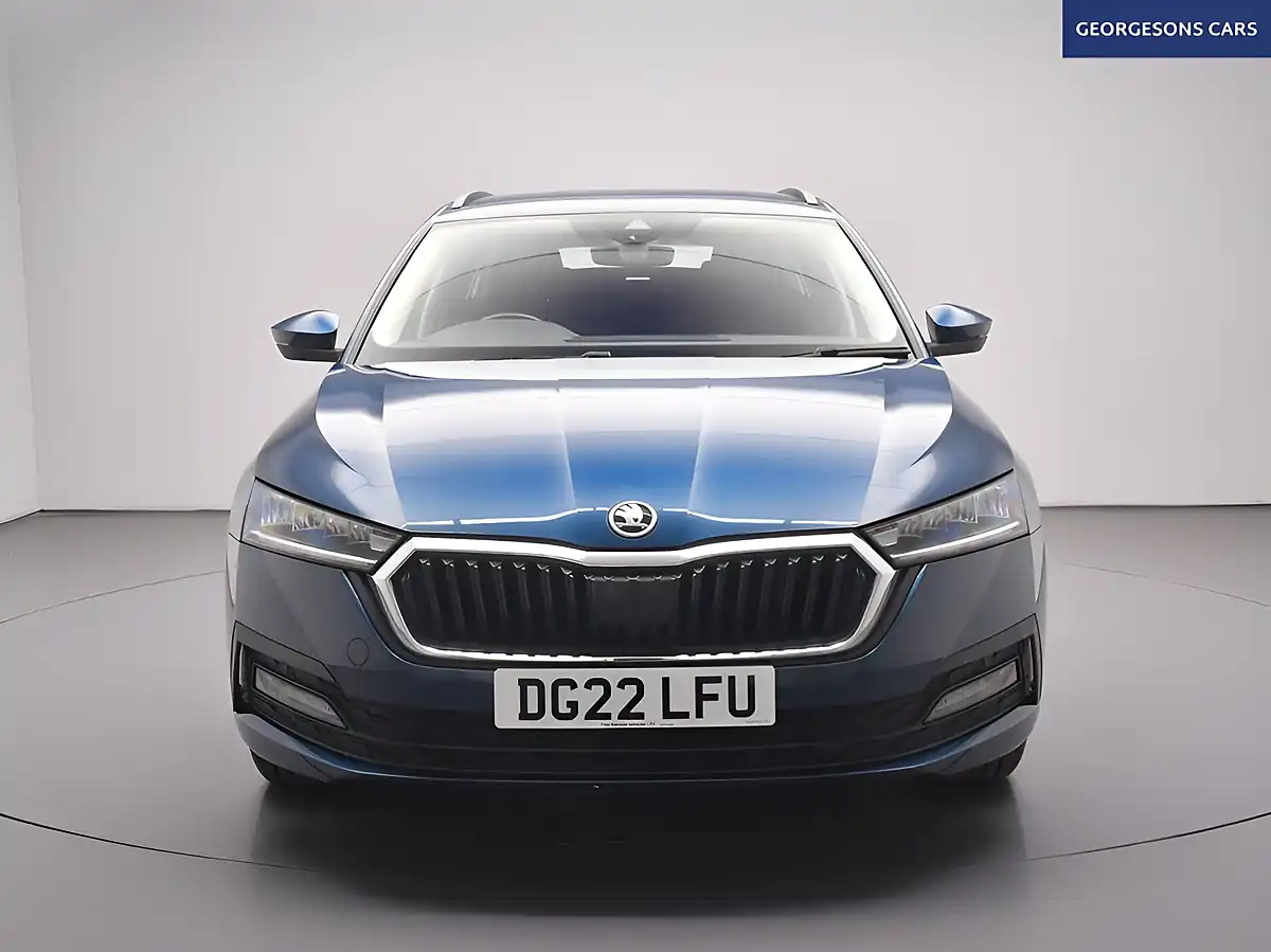 Used 2022 Skoda Octavia Se Technology Blue - Interior and Exterior details 4