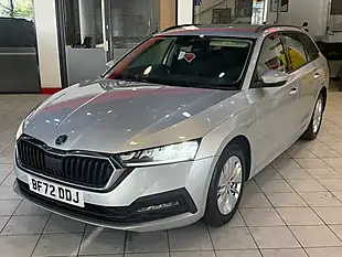Used 2022 Skoda Octavia Se Technology Silver - Interior and Exterior details 4