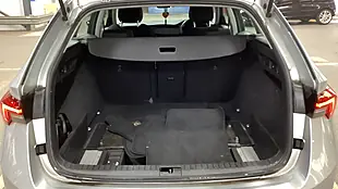 Used 2022 Skoda Octavia Se Technology Silver - Interior and Exterior details 19