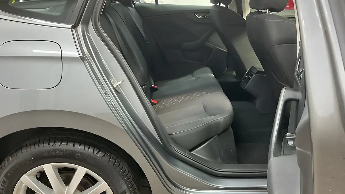 Used 2022 Skoda Scala Se Technology Grey - Interior and Exterior details 18