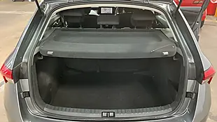 Used 2022 Skoda Scala Se Technology Grey - Interior and Exterior details 19