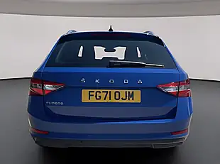 Used 2022 Skoda Superb Se Technology Blue - Interior and Exterior details 5