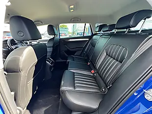 Used 2022 Skoda Superb Se Technology Energy Blue - Interior and Exterior details 15
