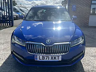 Used 2022 Skoda Superb Se Technology Energy Blue - Interior and Exterior details 20