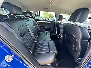 Used 2022 Skoda Superb Se Technology Energy Blue - Interior and Exterior details 4