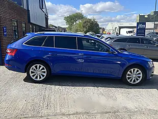 Used 2022 Skoda Superb Se Technology Energy Blue - Interior and Exterior details 5