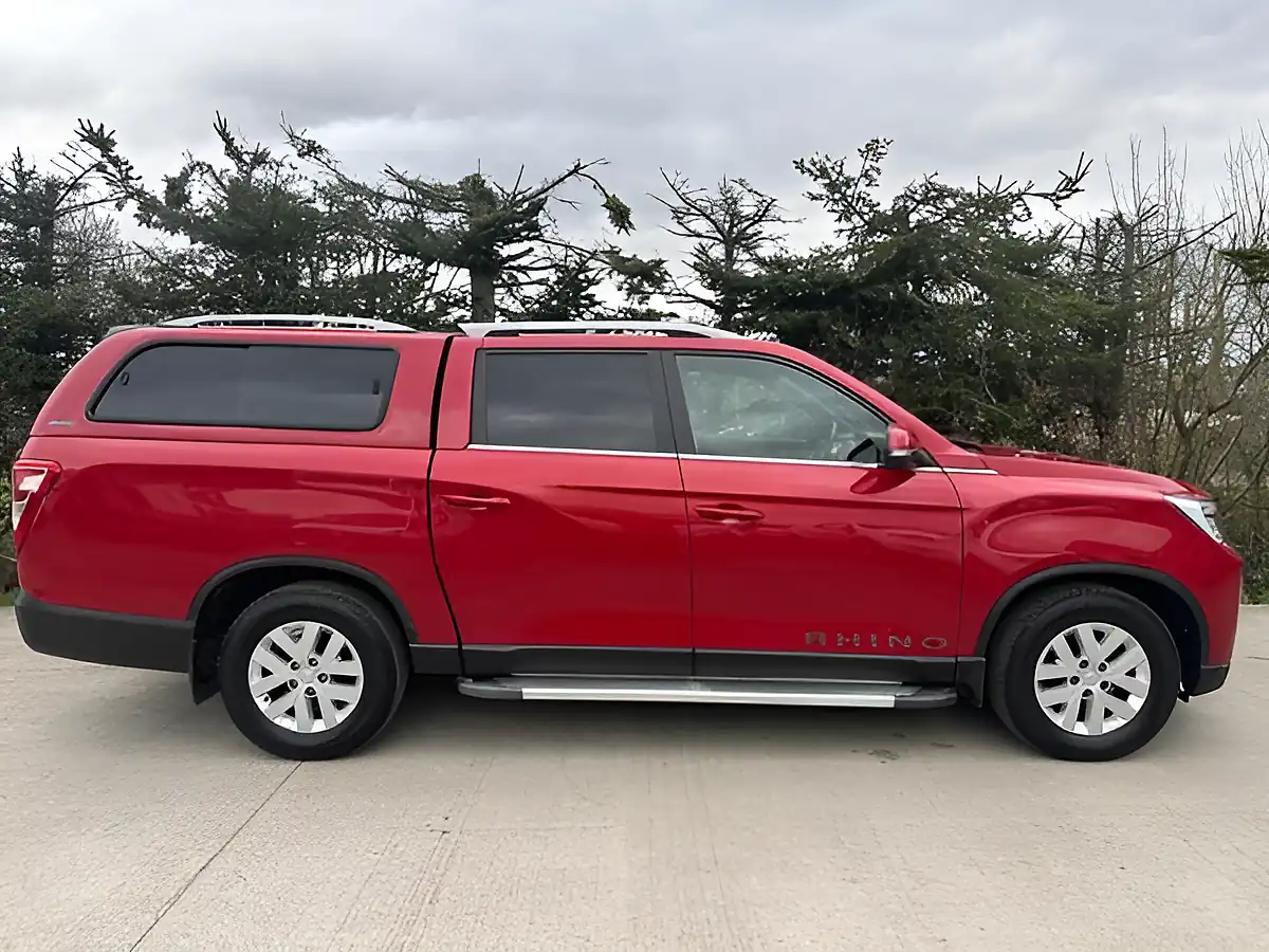 Used 2022 Ssangyong Musso Rhino Red - Interior and Exterior details 12