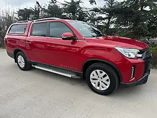 Used 2022 Ssangyong Musso Rhino Red - Interior and Exterior details 9