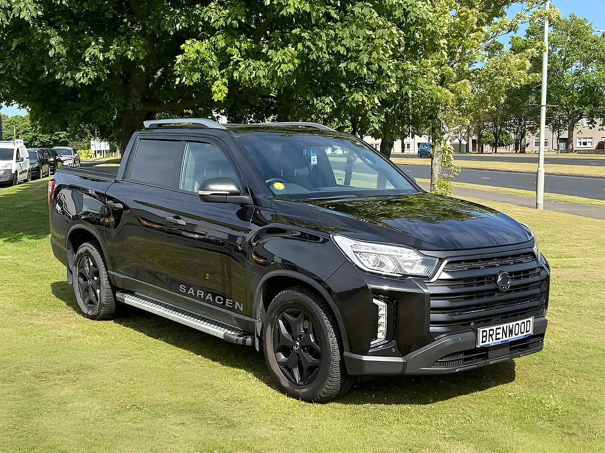 Used 2022 Ssangyong Musso Saracen Black - Front View