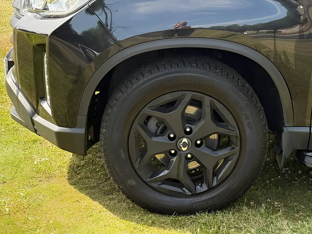 Used 2022 Ssangyong Musso Saracen Black - Interior and Exterior details 9