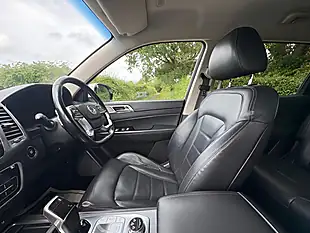 Used 2022 Ssangyong Rexton Ultimate White - Interior and Exterior details 13