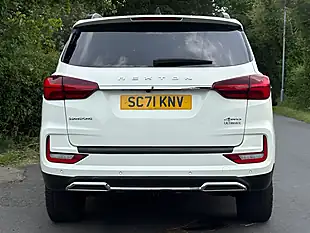 Used 2022 Ssangyong Rexton Ultimate White - Interior and Exterior details 7