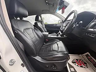 Used 2022 Ssangyong Rexton Ultimate White - Interior and Exterior details 9