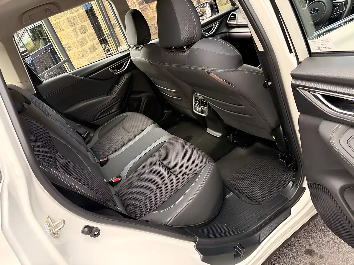 Used 2022 Subaru Forester Xe Crystal White Pearl - Interior and Exterior details 20