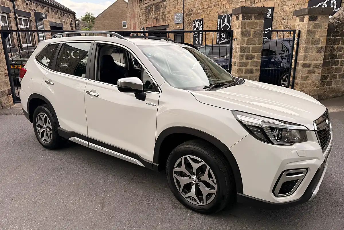 Used 2022 Subaru Forester Xe Crystal White Pearl - Interior and Exterior details 6