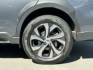 Used 2022 Subaru Outback Touring Grey - Interior and Exterior details 11