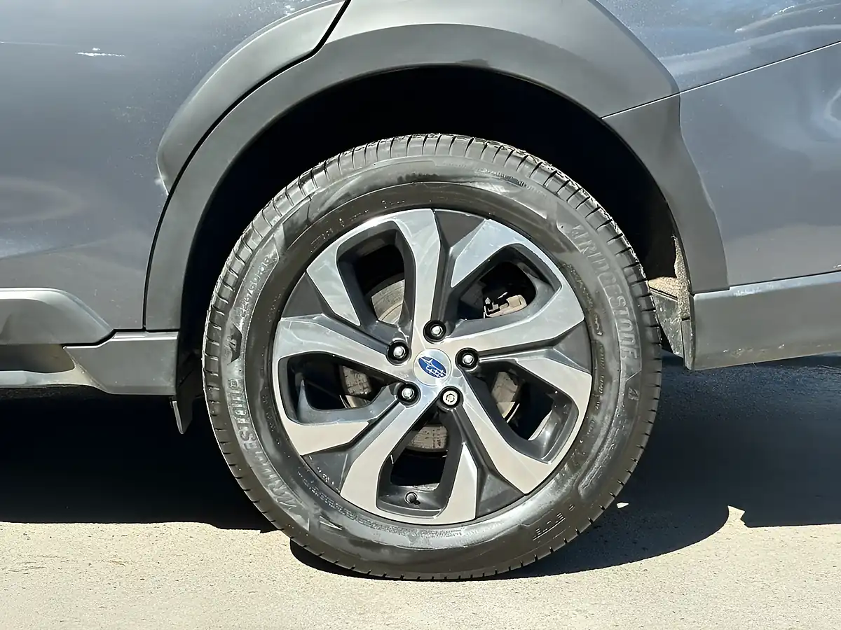 Used 2022 Subaru Outback Touring Grey - Interior and Exterior details 11