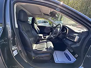 Used 2022 Subaru Outback Touring Grey - Interior and Exterior details 7