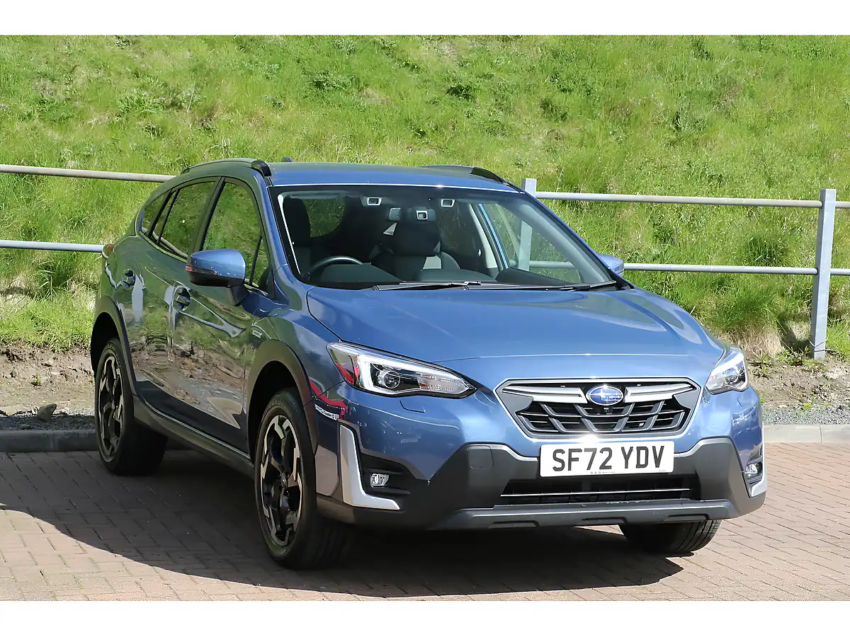 Used 2022 Subaru Xv Se Blue - Front View