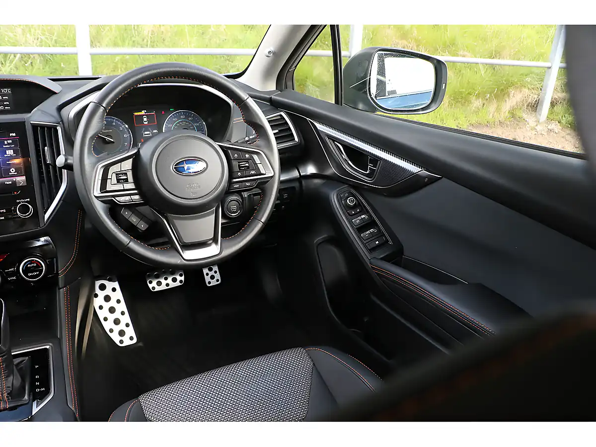 Used 2022 Subaru Xv Se Blue - Interior and Exterior details 13