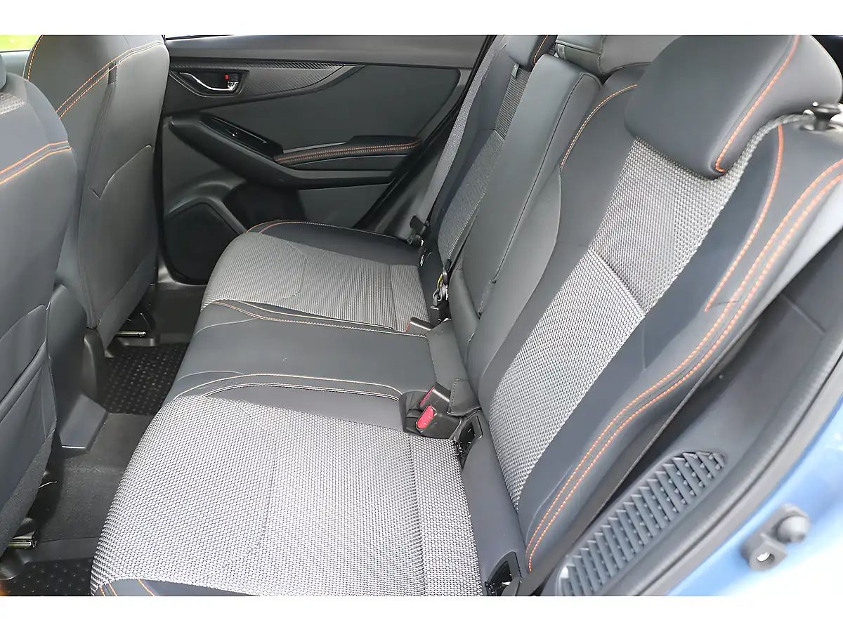 Used 2022 Subaru Xv Se Blue - Interior and Exterior details 17