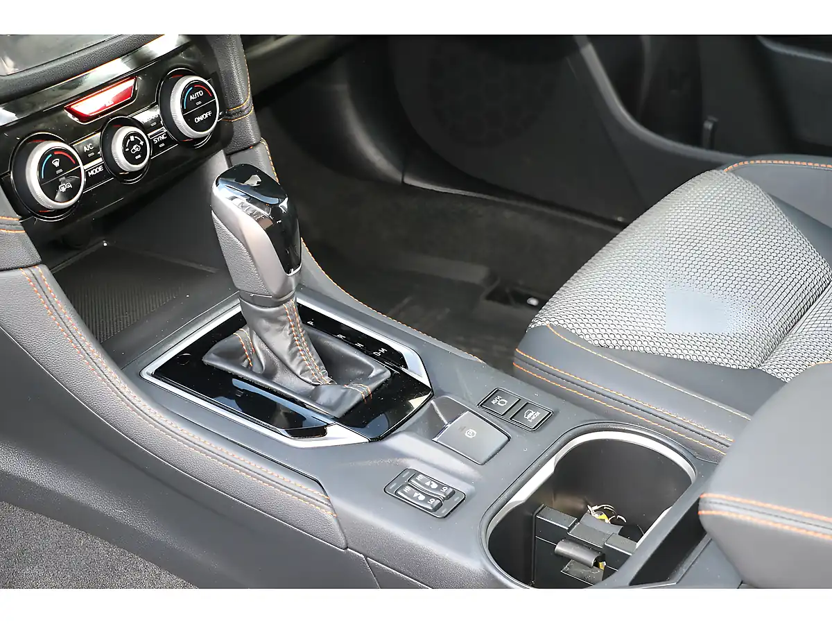 Used 2022 Subaru Xv Se Blue - Interior and Exterior details 19