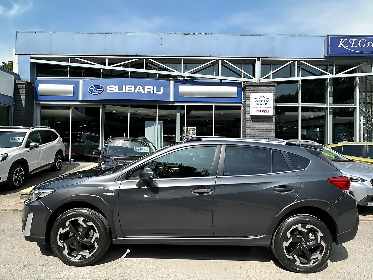 Used 2022 Subaru Xv Se Premium Magnetite Grey - Interior and Exterior details 2