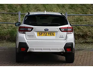 Used 2022 Subaru Xv Se Premium White - Interior and Exterior details 4