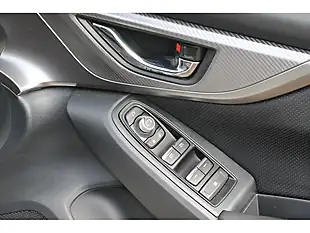 Used 2022 Subaru Xv Se Premium White - Interior and Exterior details 7