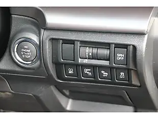 Used 2022 Subaru Xv Se Premium White - Interior and Exterior details 8