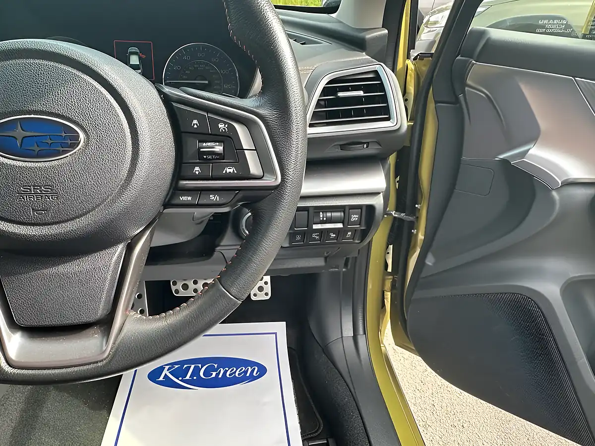 Used 2022 Subaru Xv Se Premium Yellow - Interior and Exterior details 16