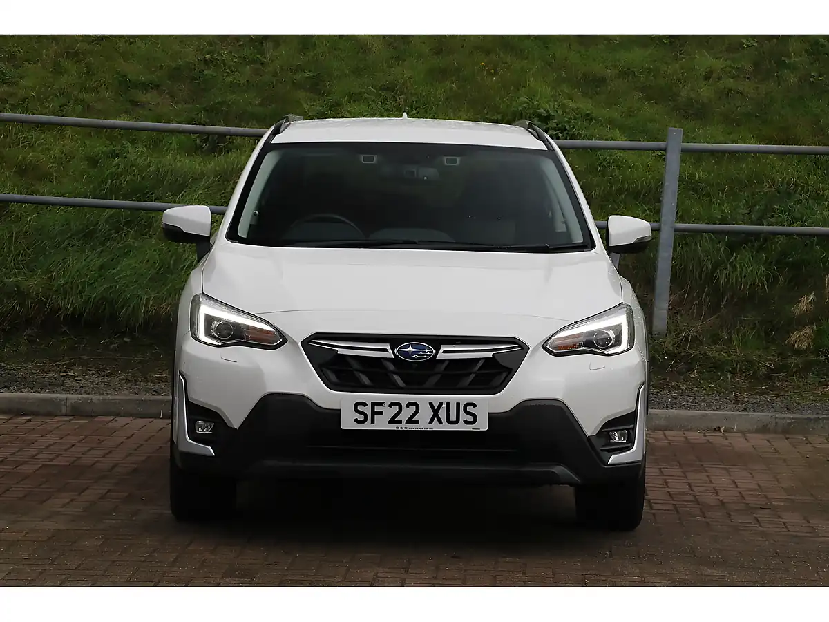 Used 2022 Subaru Xv Se White - Interior and Exterior details 3