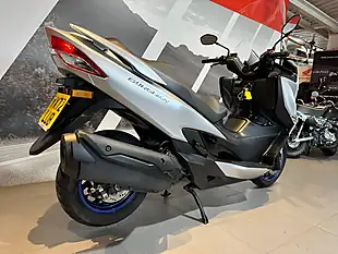 Used 2022 Suzuki Burgman 400 Silver - Interior and Exterior details 3