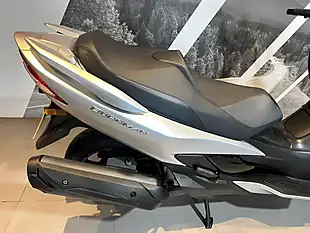 Used 2022 Suzuki Burgman 400 Silver - Interior and Exterior details 5