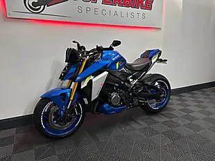 Used 2022 Suzuki GSX-S1000 Naked Blue - Interior and Exterior details 10