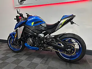 Used 2022 Suzuki GSX-S1000 Naked Blue - Interior and Exterior details 11