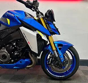 Used 2022 Suzuki GSX-S1000 Naked Blue - Interior and Exterior details 15
